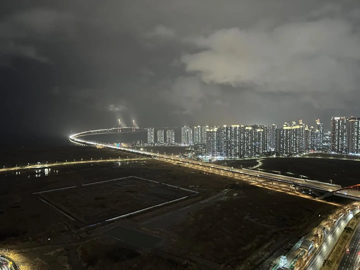 *** Aparthotel 더 노벰버스테이 인 랜드마크 Incheon South Korea