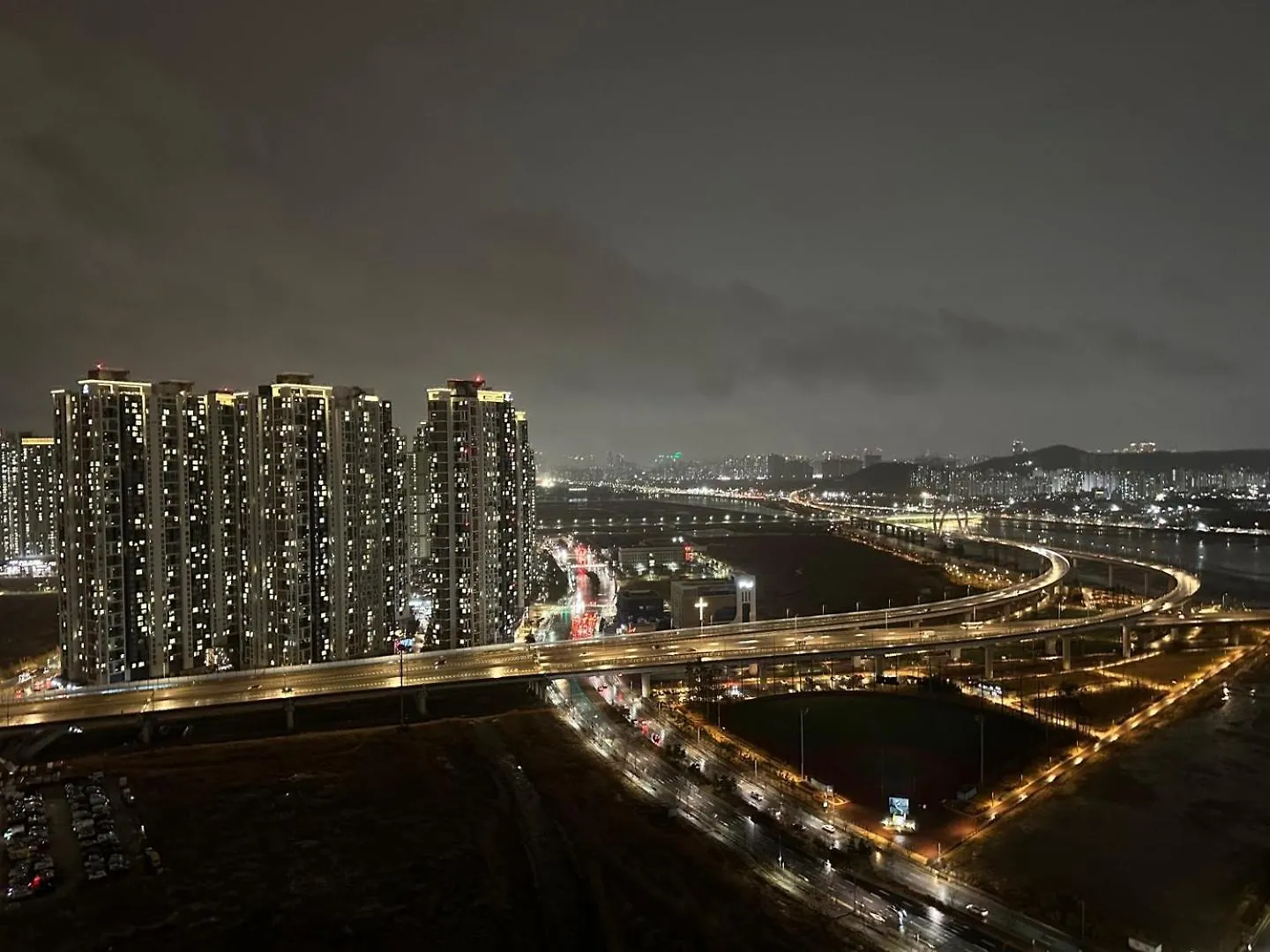 Aparthotel 더 노벰버스테이 인 랜드마크 Incheon