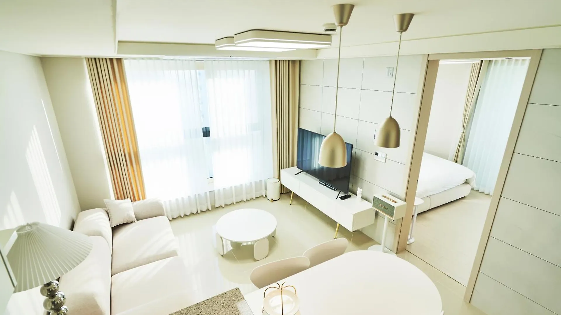 The November Stay In Landmark Incheon Aparthotel