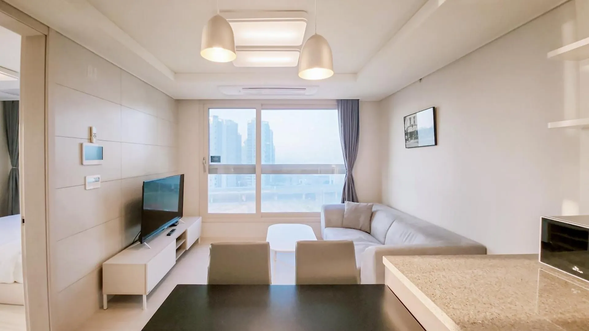 The November Stay In Landmark Incheon South Korea