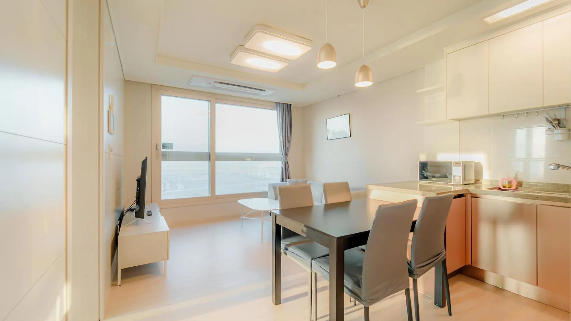 The November Stay In Landmark Incheon South Korea