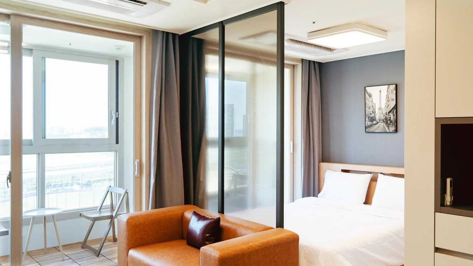 The November Stay In Landmark Incheon 3*,  South Korea