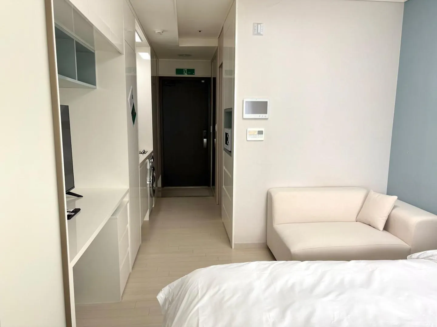 The November Stay In Landmark Incheon 3*,  South Korea