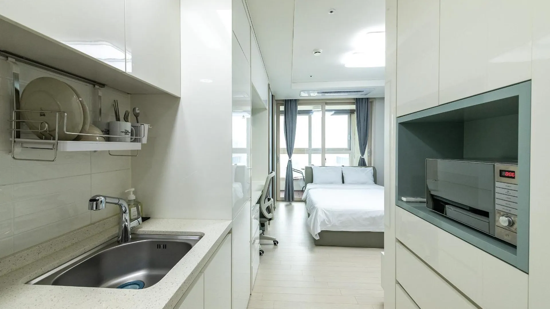 더노벰버스테이 인 랜드마크 인천 아파트호텔