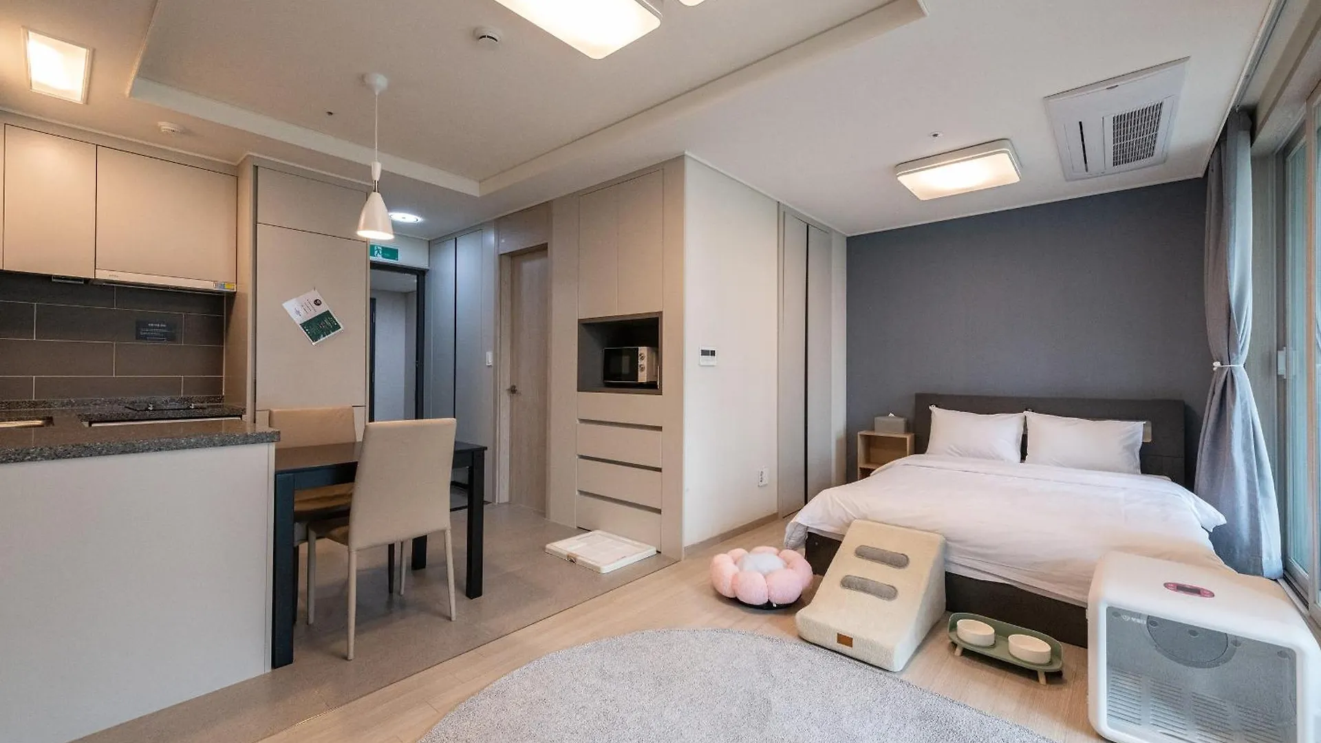 Aparthotel 더 노벰버스테이 인 랜드마크 Incheon
