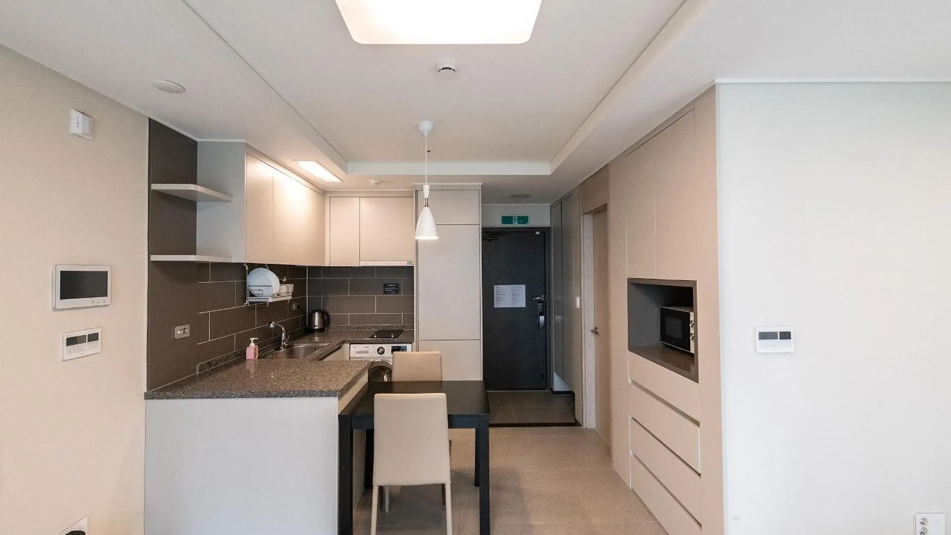 Aparthotel The November Stay In Landmark Incheon