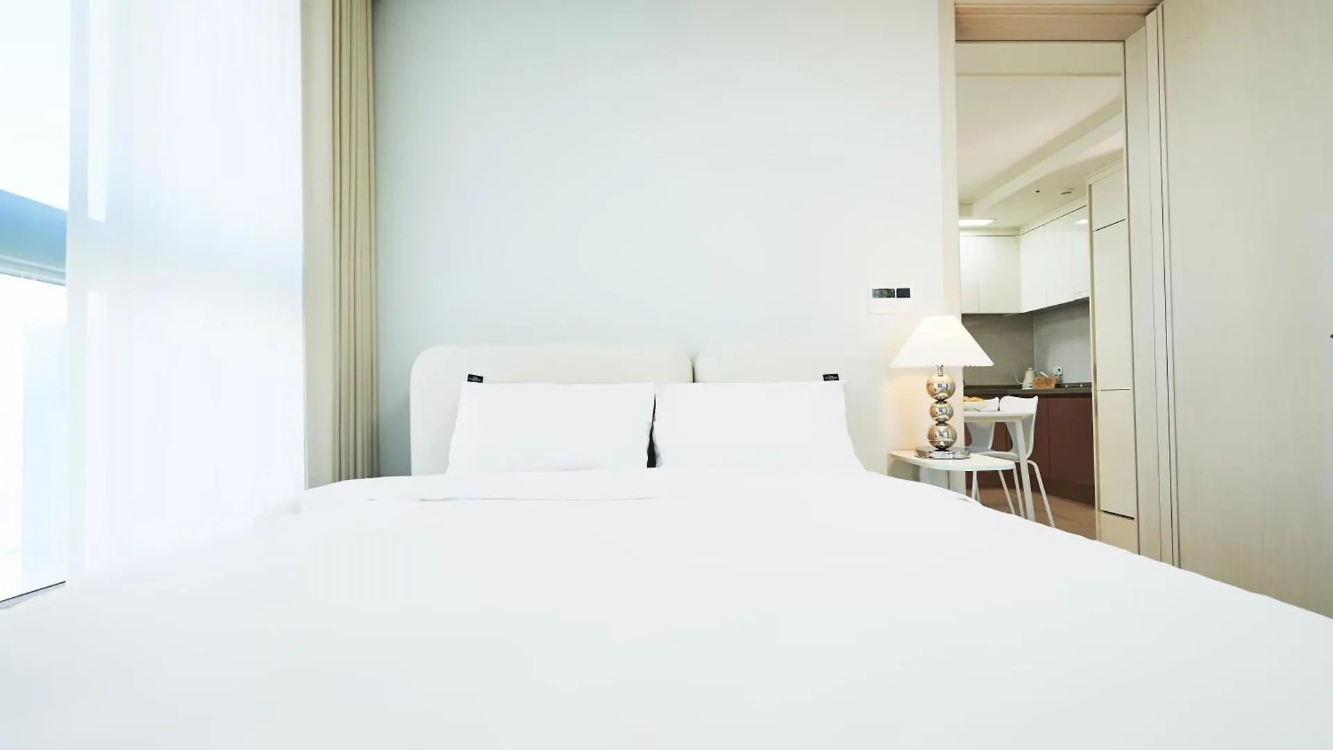 더 노벰버스테이 인 랜드마크 Aparthotel Incheon