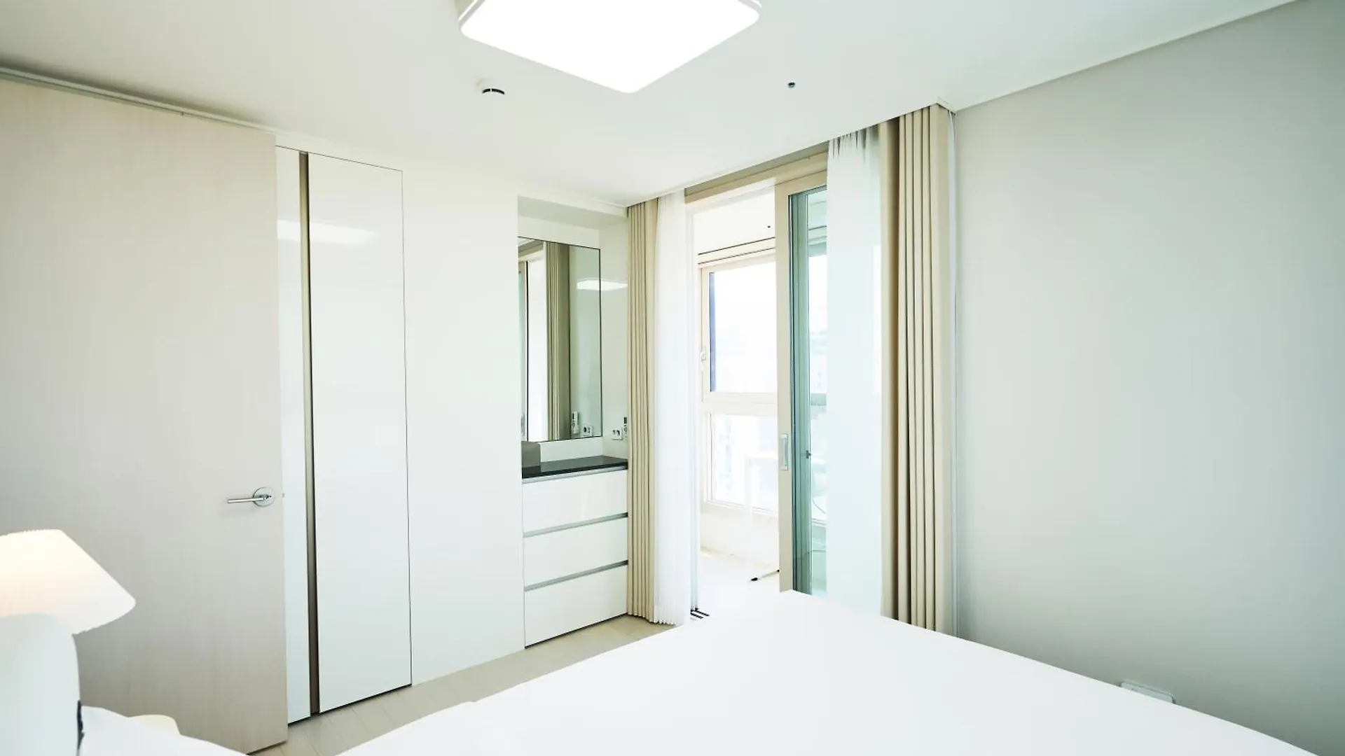 *** Aparthotel 더 노벰버스테이 인 랜드마크 Incheon Korsel