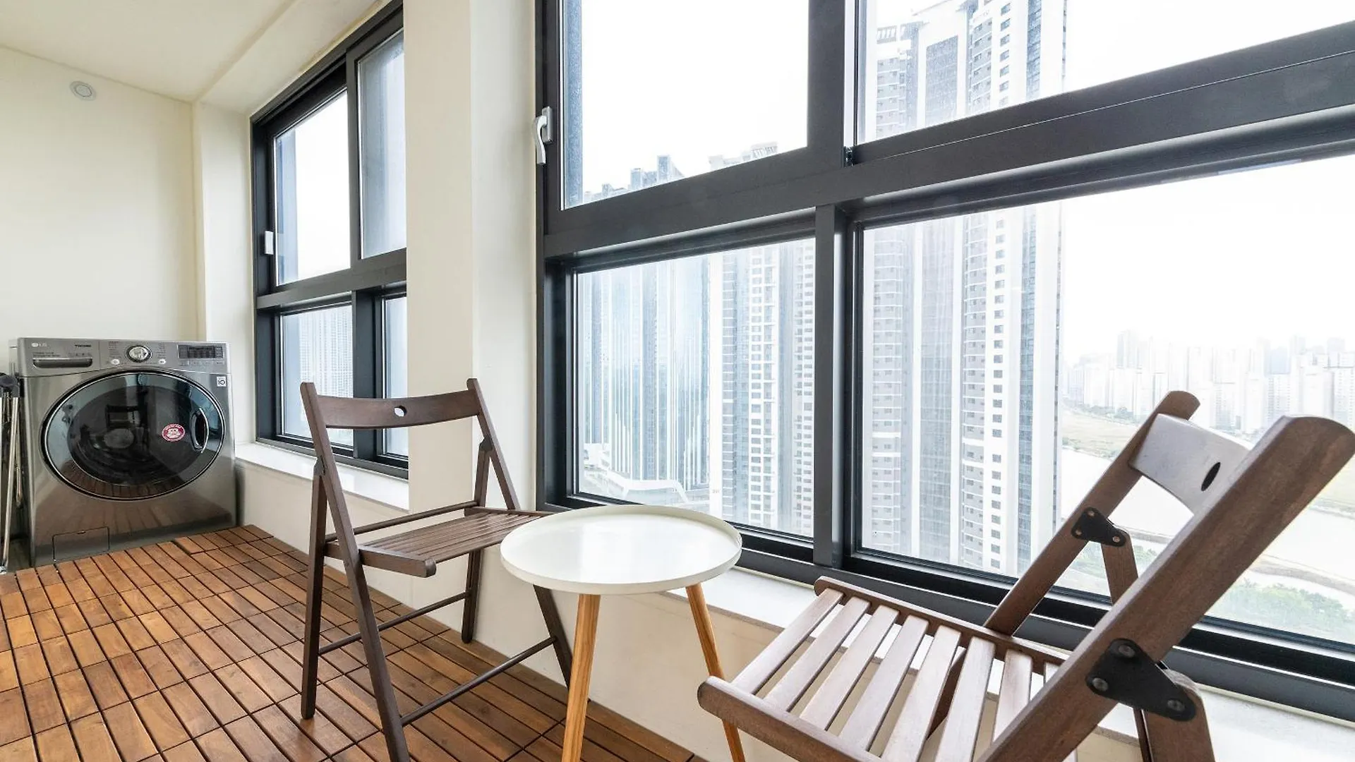 *** Aparthotel 더 노벰버스테이 인 랜드마크 Incheon Korsel